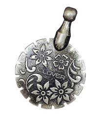 Clover Thread Cutter Pendant Antique Silver 